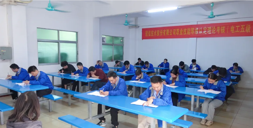 20260206271354518464.png 企业微信截图_17703572618213.png